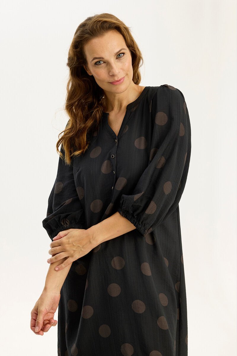 Paola kjole m/dots