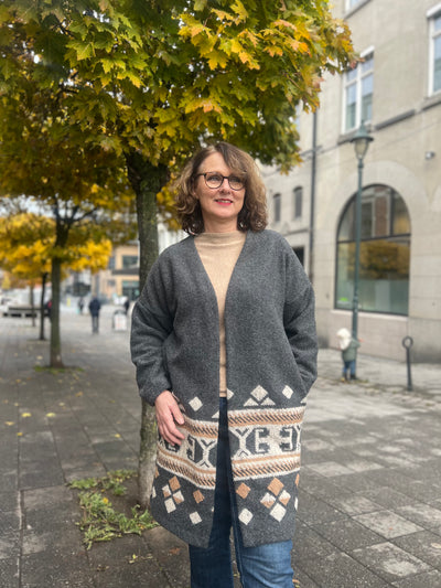 Birgitte lang cardigan m mønster