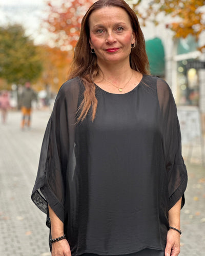 Silke/viskose 2 lags bluse