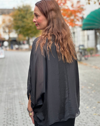 Silke/viskose 2 lags bluse