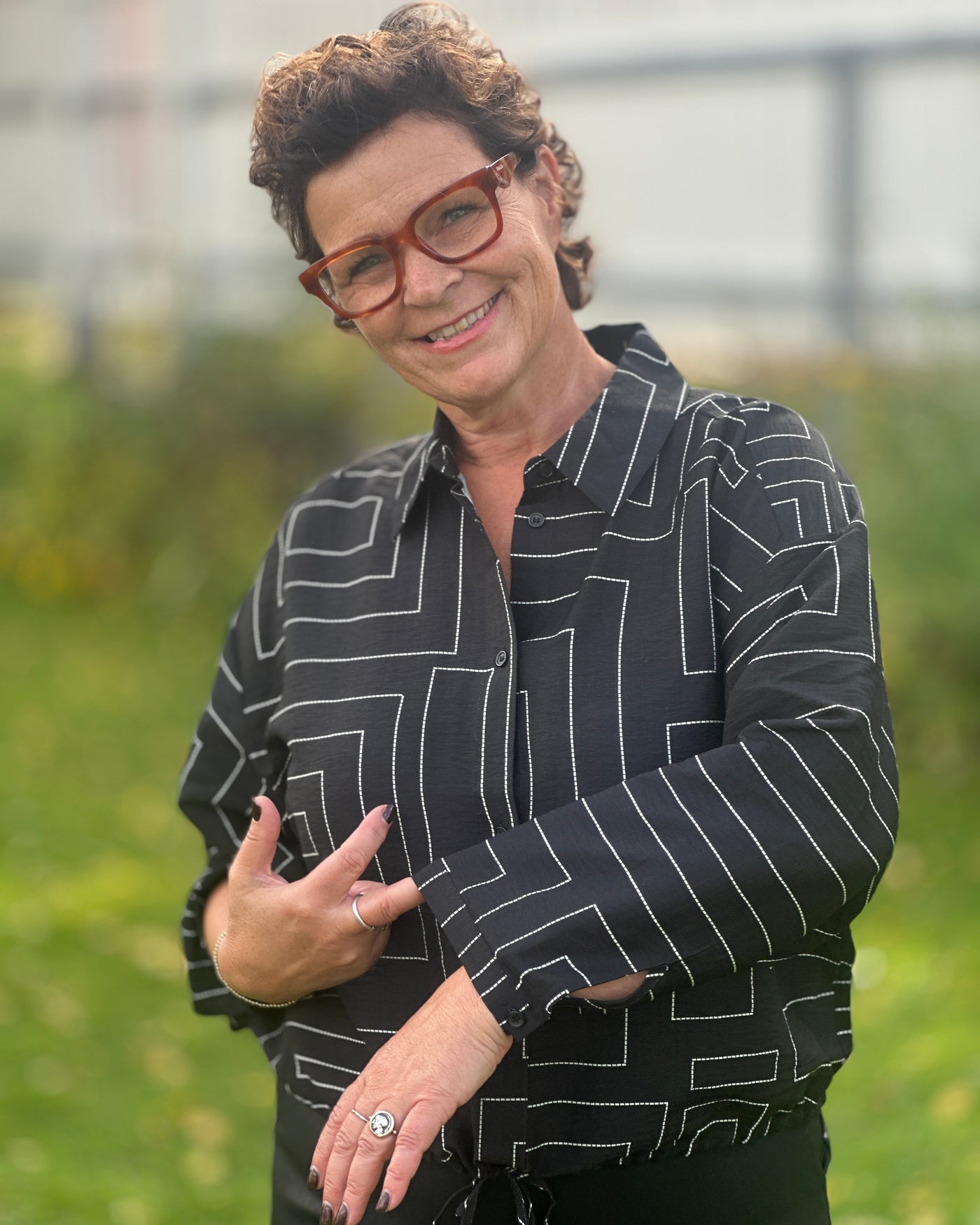 Skjorte m/ knyting nede