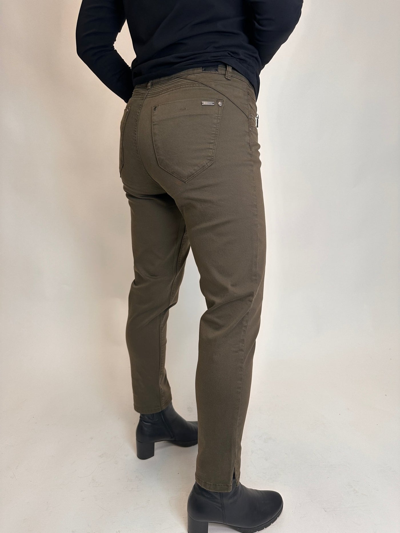 70 Suzanne bukse twill stretch