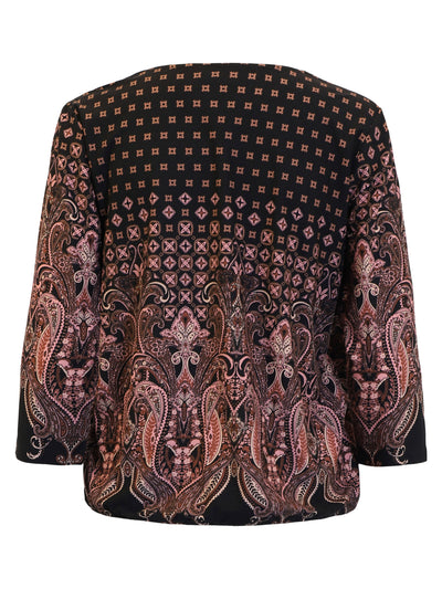 Topp med 3/4 ermer, geometrisk og paisley-mønster i rosa og svart. Merket "SIGNATURE" på etiketten.