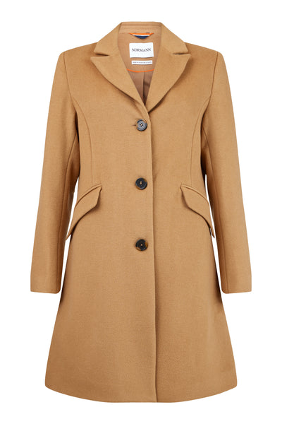 Brun ullkåpe med klassisk krage, tre knapper og lommer med klaffer.