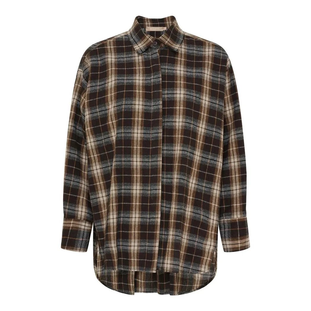 Rutete skjorte i brune, beige og gråtoner med klassisk krage og lange ermer med knapper.