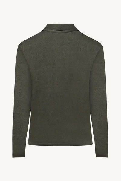 Grønn, langermet genser sett bakfra, med krage og enkel design uten mønstre.