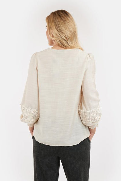 Bluse m/broderi