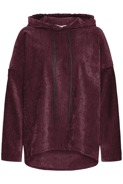 Dyp burgunder hoodie med svarte snorer og høy-lav kant, lengre bak enn foran.