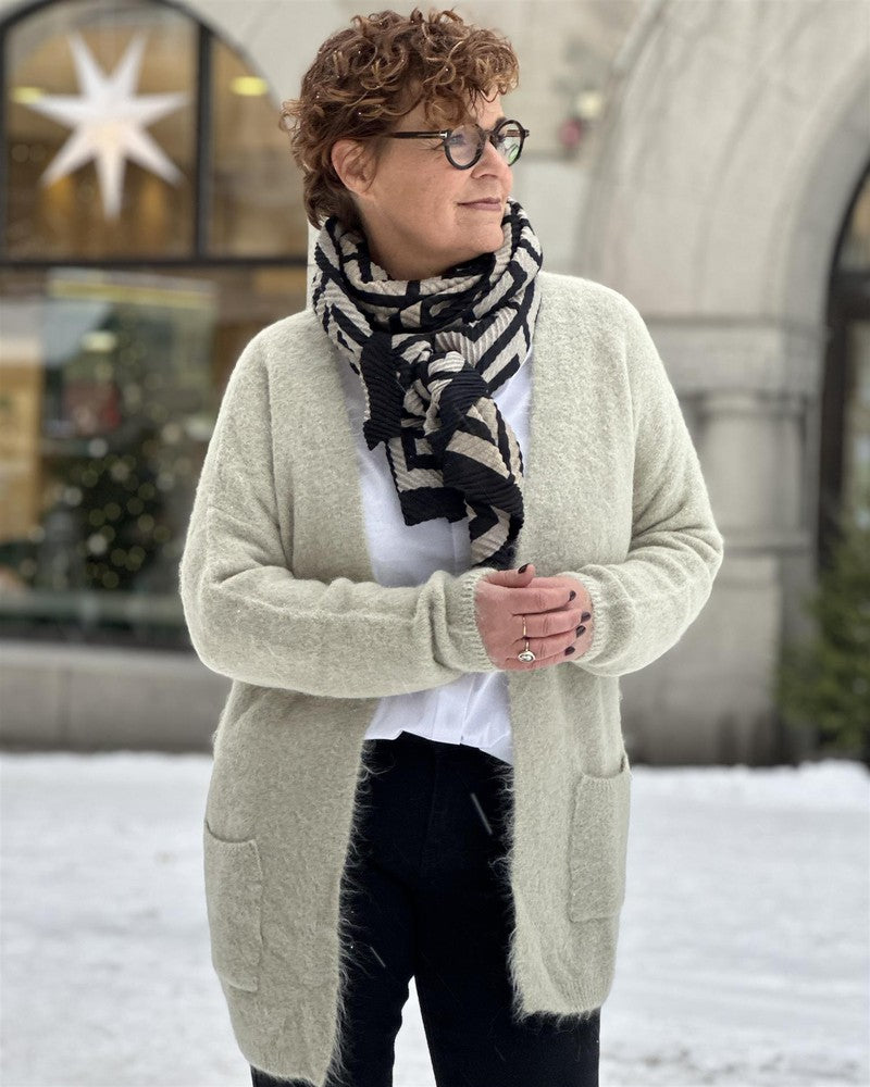 Cardigan Alpaca