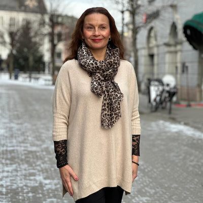 Oversized genser m splitt-Gensere og veste-Imprezz