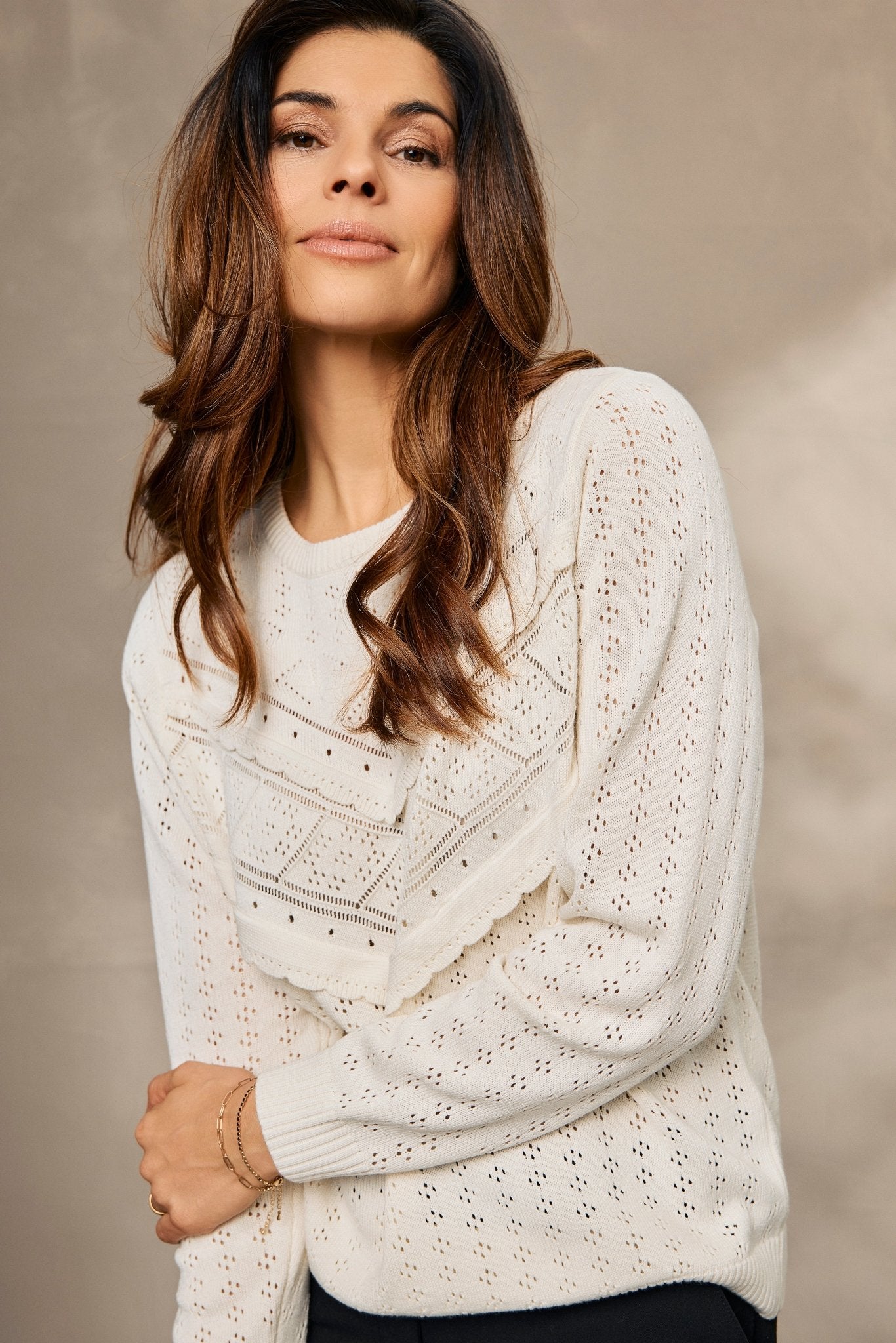 Genser med hullmønster