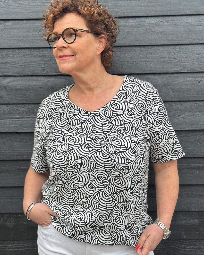 T-skjorte mønstret med v-hals-Topper og t-shirts-Brandtex