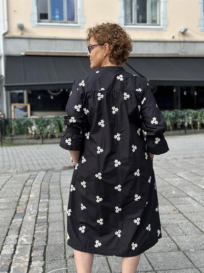 MaNukalo 3/4 Sleeve