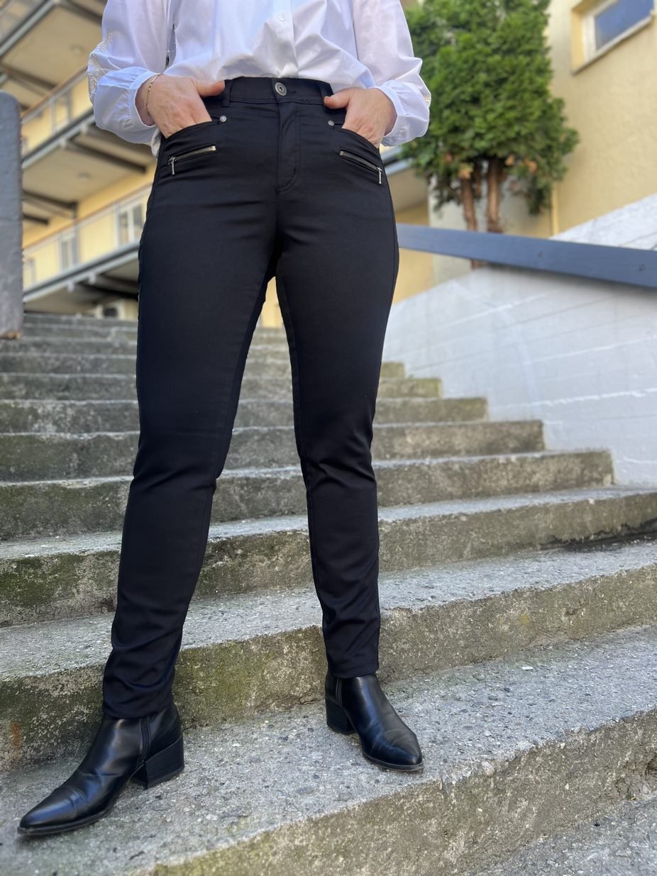 82 Lany stretch bukse med gliselås lommer