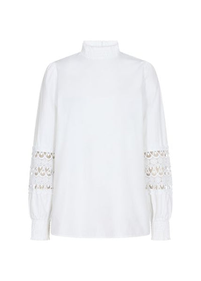 SC-NETTI 62 bluse med blondeeffekt