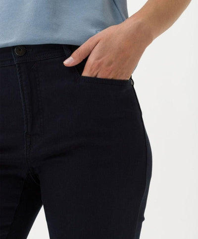 80 CAROLA Bom. stretch sateng