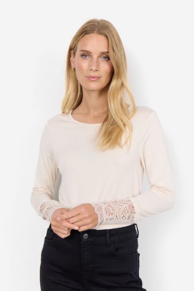 SC-MARICA 226 topp med blonde